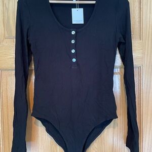 MANGOPOP Women Button Long Sleeve Scoop Neck Henley Ribbed Shirt | Size Large